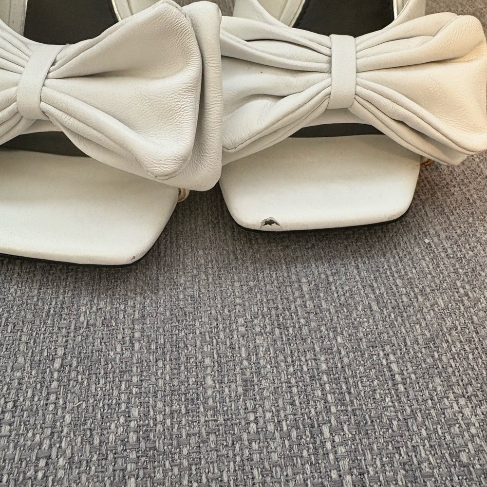 Gianni Bini Elegant White Bow Heels size 7 - Picture 5 of 5